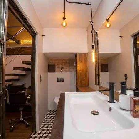 Apartamento The Loft. Vivienda Unica En Casco Antiguo.